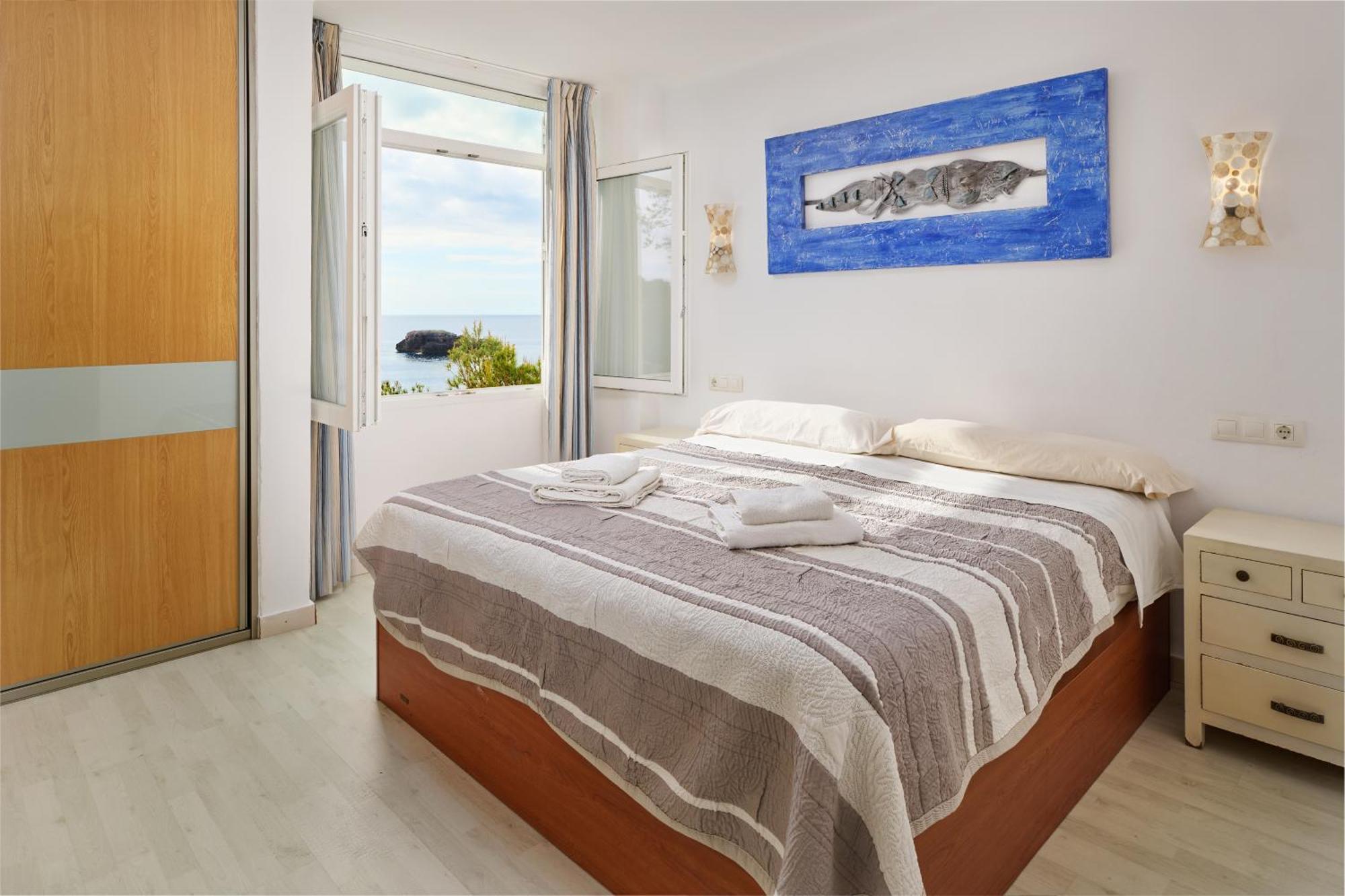 Sea Frontline Apartment 'Ernesto'. Pool. Wifi Santanyi Luaran gambar